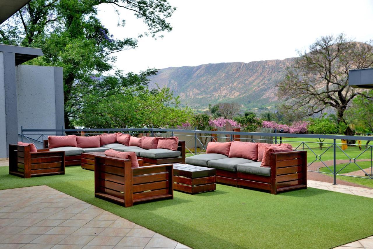 Anew Resort Hunters Rest Rustenburg Exteriör bild